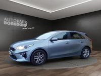 Second-hand Kia Ceed Vision 140 CP (102 kW) 2019 Argintiu Hatchback