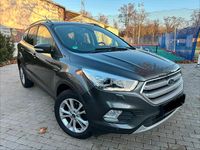 Gebraucht Ford Kuga 150 PS (110 kW) 2018 Grau SUV