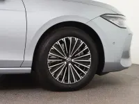 Gebraucht VW Passat Elegance 193 PS (141 kW) 2025 Silber Kombi