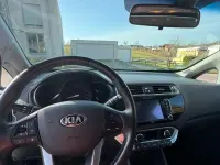 Gebraucht Kia Rio 84 PS (61 kW) 2016 Grau Kleinwagen