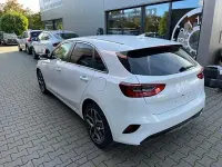 Gebraucht Kia Ceed Gold 140 PS (102 kW) 2025 Weiß Kleinwagen