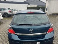 Gebraucht Opel Astra Elegance 84 PS (61 kW) 2007 Limousine