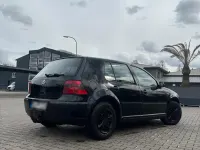Gebraucht VW Golf IV 75 PS (55 kW) 2001 Schwarz Limousine