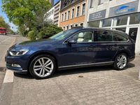 Gebraucht VW Passat Highline 150 PS (110 kW) 2016 Blau Kombi
