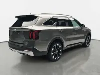 Neu Kia Sorento Platinum 193 PS (141 kW) 2026 Volcanic sand metallic SUV