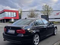 Gebraucht BMW 330 245 PS (180 kW) 2009 Schwarz Limousine