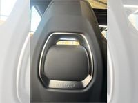 Neu Lynk & Co 01 280 PS (205 kW) 2026 Weiß (crystal white) SUV