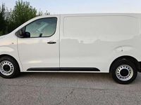 Gebraucht Toyota Proace Comfort 122 PS (89 kW) 2021 Weiß Van / Kleinbus