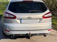 Gebraucht Ford Mondeo 200 PS (147 kW) 2011 Silber Kombi