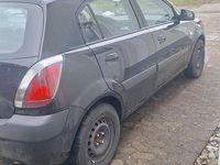 Gebraucht Kia Rio 97 PS (71 kW) 2009 Schwarz Kleinwagen