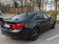 Gebraucht BMW 730 Shadowline 245 PS (180 kW) 2011 Schwarz Limousine
