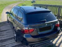 Gebraucht BMW 330 Performance 258 PS (189 kW) 2005 Grau Kombi