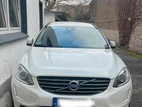 Gebraucht Volvo XC60 181 PS (133 kW) 2015 Weiß SUV