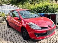 Gebraucht Renault Clio III 75 PS (55 kW) 2006 Rot Kleinwagen
