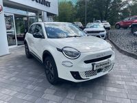 Gebraucht Fiat 600 Basis 101 PS (74 kW) 2024 Weiß SUV