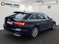 Gebraucht Audi A6 Sport 204 PS (150 kW) 2022 Mythosschwarz metallic Kombi