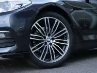 Gebraucht BMW 520 Executive 190 PS (139 kW) 2017 Grau Kombi