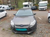Gebraucht Ford Focus 125 PS (91 kW) 2013 Grau Kombi