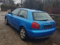 Gebraucht Audi A3 Ambiente 101 PS (74 kW) 1999 Blau Kleinwagen