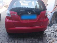 Gebraucht Honda Jazz 90 PS (66 kW) 2011 Rot Kleinwagen