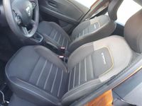 Gebraucht Dacia Sandero Essentiel 101 PS (74 kW) 2021 Orange Limousine
