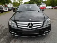Gebraucht Mercedes C250 Avantgarde 204 PS (150 kW) 2011 Schwarz  unilack Kombi