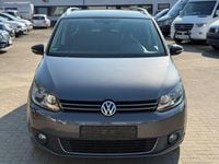 Gebraucht VW Touran Style 105 PS (77 kW) 2011 Grau Van / Kleinbus