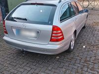 Gebraucht Mercedes C180 143 PS (105 kW) 2004 Silber Kombi