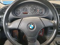 gebraucht BMW 318 318 i touring / elektr. Schiebedach / Airbags