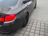 Gebraucht BMW 525 218 PS (160 kW) 2011 Gold Limousine