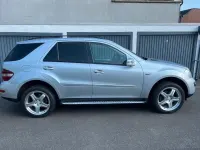 Gebraucht Mercedes ML300 204 PS (150 kW) 2010 Silber SUV