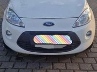 Gebraucht Ford Ka Titanium 69 PS (50 kW) 2012 Weiß Limousine