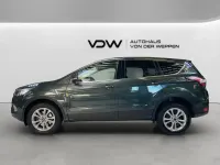 Gebraucht Ford Kuga Titanium 120 PS (88 kW) 2018 Grün SUV