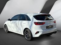 Gebraucht Kia Ceed Spirit 140 PS (102 kW) 2025 Casa white Kleinwagen