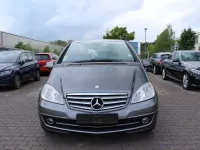Gebraucht Mercedes A160 Elegance 95 PS (69 kW) 2010 Grau Limousine