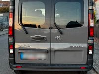 Gebraucht Opel Vivaro 120 PS (88 kW) 2015 Grau Van / Kleinbus