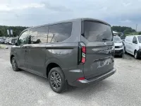 Neu Ford Tourneo Titanium 170 PS (125 kW) 2026 Grau Van / Kleinbus