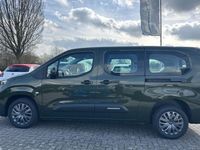 Neu Citroën Berlingo 130 PS (95 kW) 2026 Grün Van / Kleinbus
