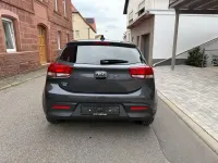 Gebraucht Kia Rio DREAM-TEAM Edition 99 PS (72 kW) 2019 Grau Limousine