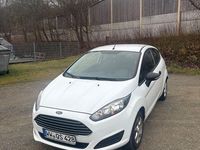 Gebraucht Ford Fiesta Trend 60 PS (44 kW) 2014 Grau Kleinwagen