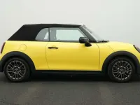 Gebraucht Mini Cooper Cabriolet Classic 163 PS (119 kW) 2025 Gelb Cabrio