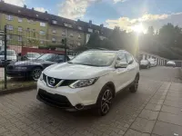 Gebraucht Nissan Qashqai Tekna 116 PS (85 kW) 2015 Weiß SUV
