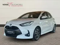 Gebraucht Toyota Yaris Team 116 PS (85 kW) 2022 Weiß Kleinwagen