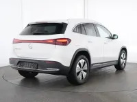 Gebraucht Mercedes EQA250 139 kW (190 PS) 2025 Polarweiß SUV