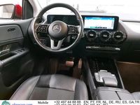 Gebraucht Mercedes B180 116 PS (85 kW) 2021 Rot Van / Kleinbus