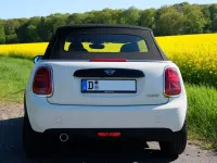 Gebraucht Mini Cooper 136 PS (100 kW) 2020 Weiß Kleinwagen