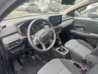 Używany Dacia Jogger 91 KM (66 kW) 2024 Szary Minivan