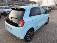 Second-hand Renault Twingo Techno 60 kW (82 CP) 2023 Albastru Hatchback