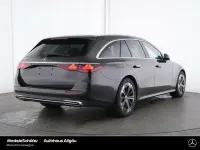 Gebraucht Mercedes E300 Avantgarde 313 PS (230 kW) 2025 Lack graphitgrau Kombi