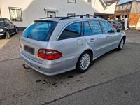 Gebraucht Mercedes E220 Avantgarde 170 PS (125 kW) 2006 Silber Kombi